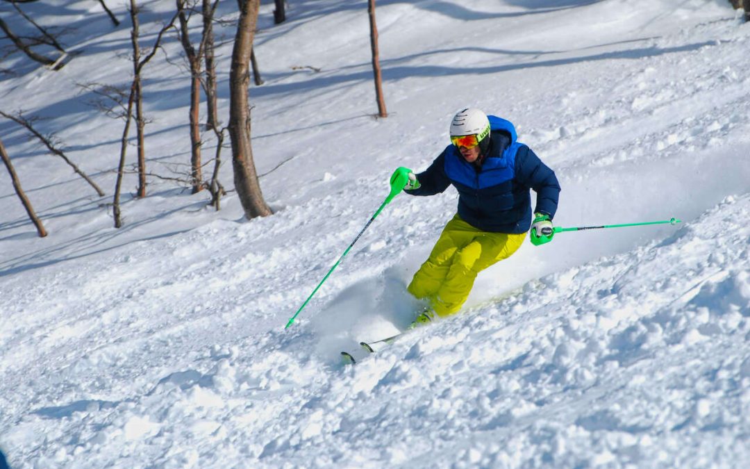 Powder skiing on Slalom Skis